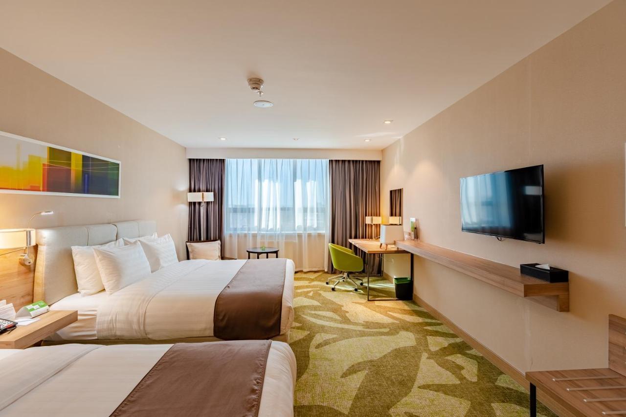 Holiday Inn Ulaanbaatar By Ihg Buitenkant foto