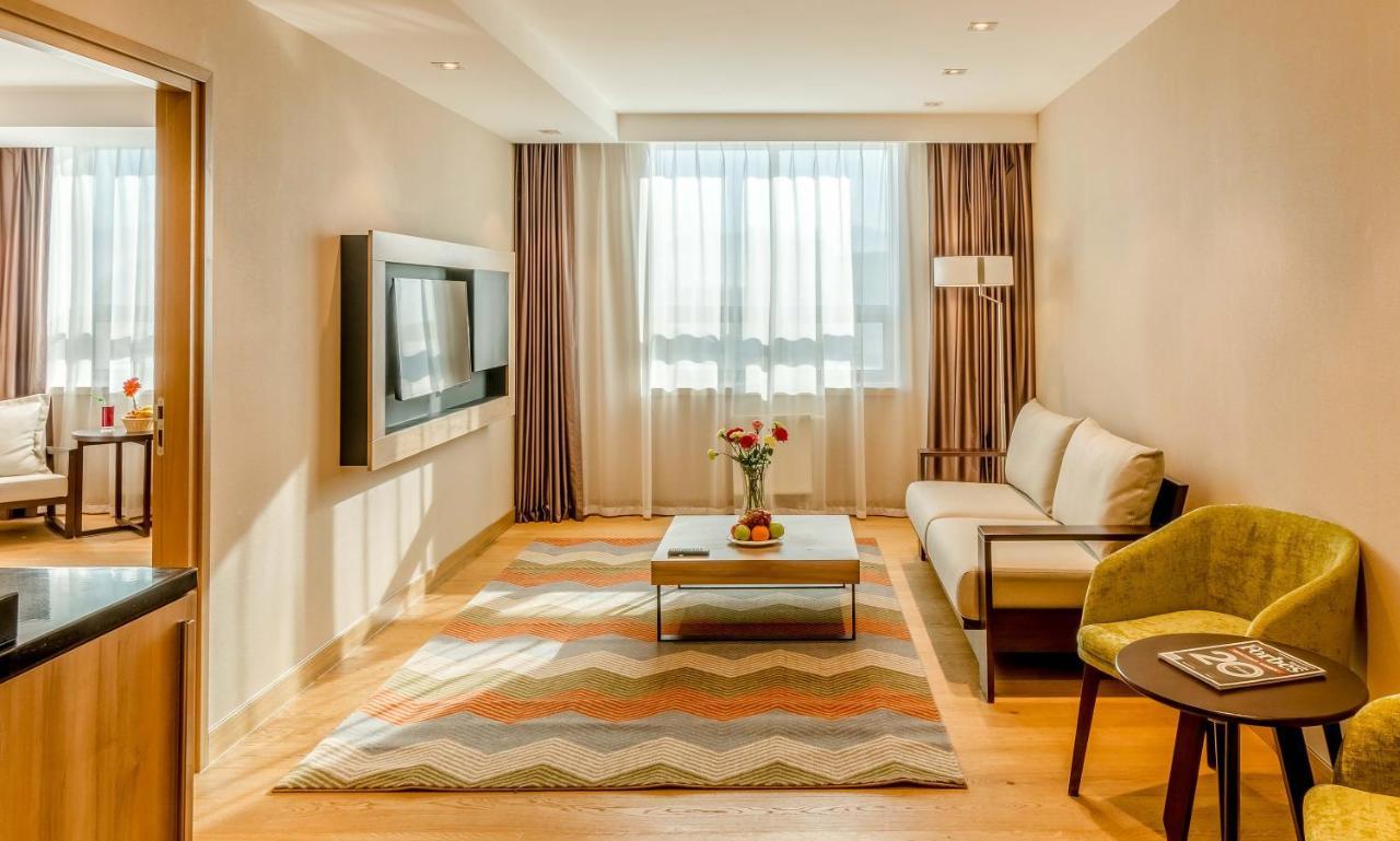Holiday Inn Ulaanbaatar By Ihg Buitenkant foto